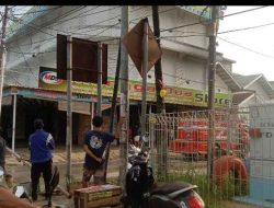 Si Jago Merah Merajalela! Gedung Sentral Mangga Dua Way Jepara Terbakar